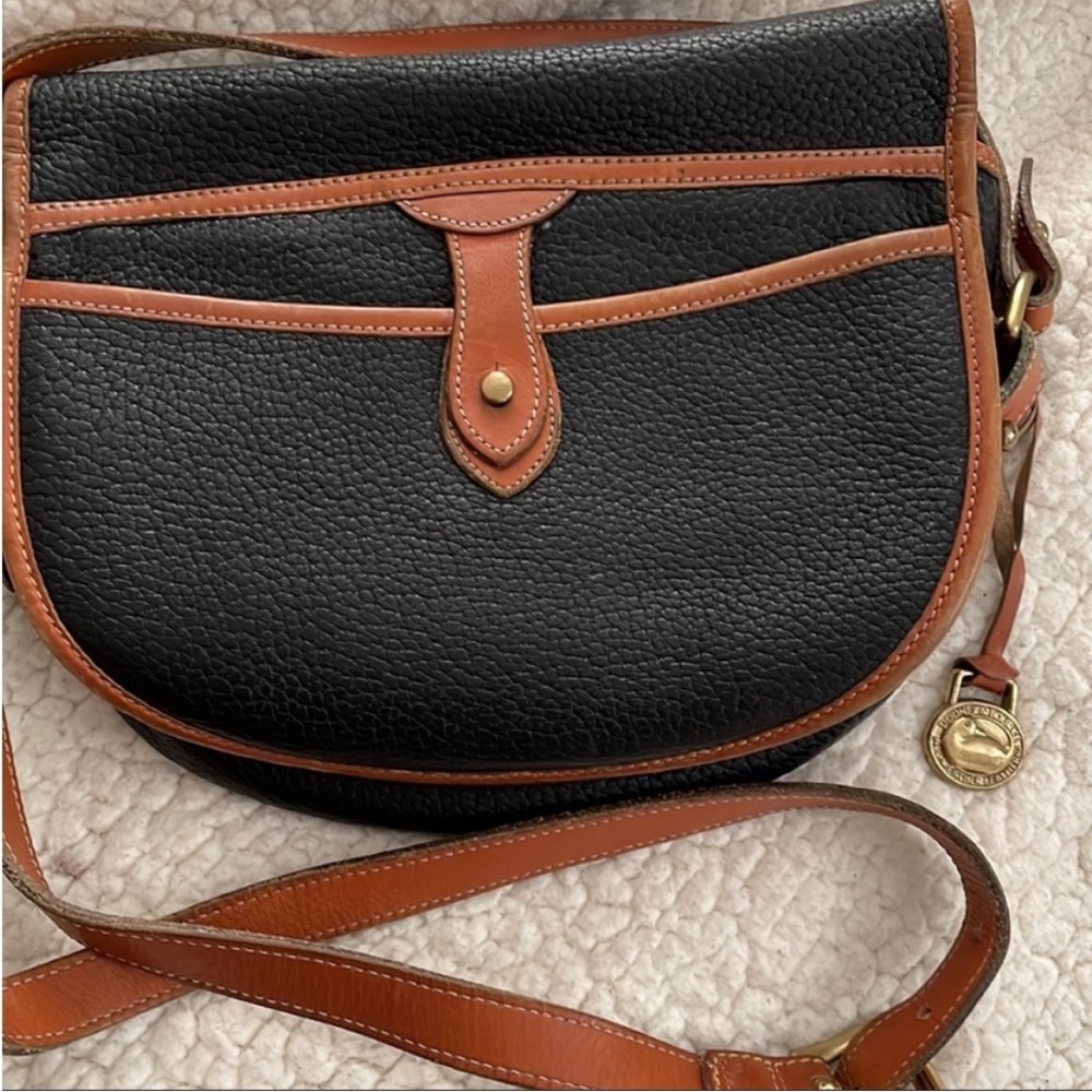 Authentic Dooney & Bouke crossbody bag - Picture 10 of 10